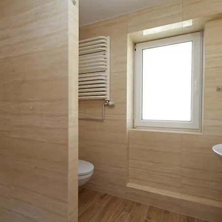 Opty - Goscinne בית אירוח וובה